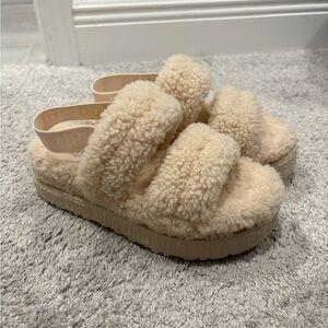 UGG Women's Tan Fluffy Platform Slippers